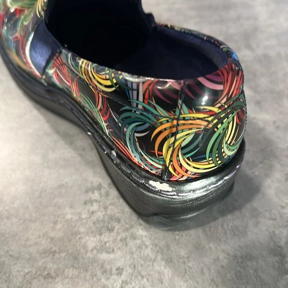 Klogs Size 7W - Picture 4 of 8